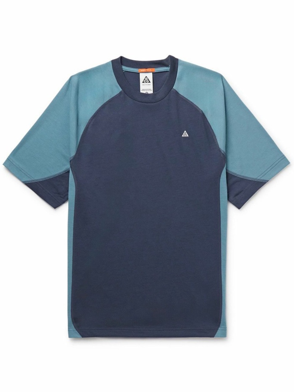 Nike ACG
Brand new